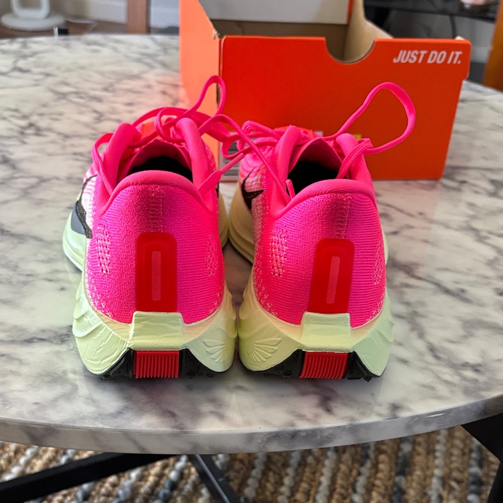 Nike Women’s Running Shoes in Hot Pink with Neon Accents - Picture 3 of 6